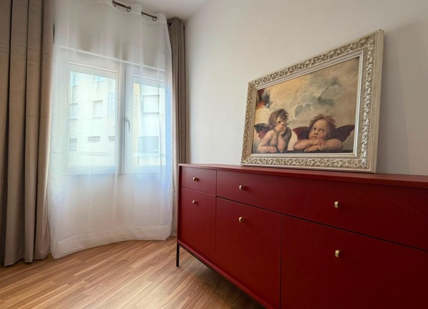 Resale - Apartment - Torrevieja - Playa del Cura