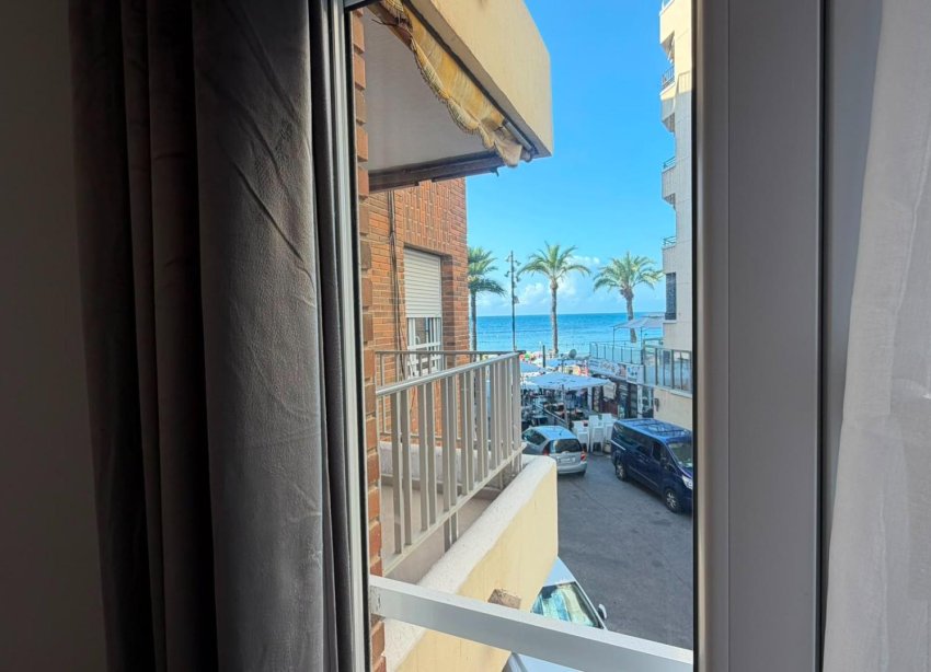 Resale - Apartment - Torrevieja - Playa del Cura