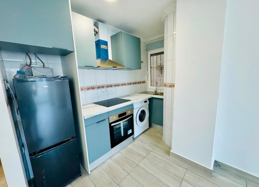 Resale - Apartment - Torrevieja - Playa del Cura
