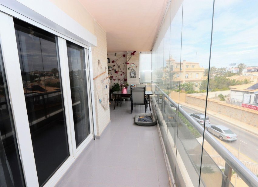 Resale - Apartment - Torrevieja - Playa Flamenca