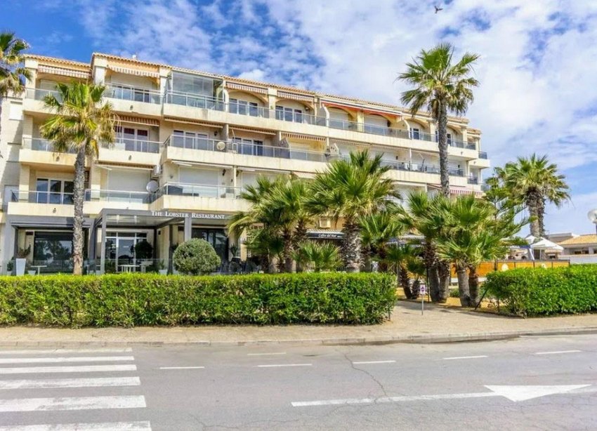 Resale - Apartment - Torrevieja - Playa Flamenca