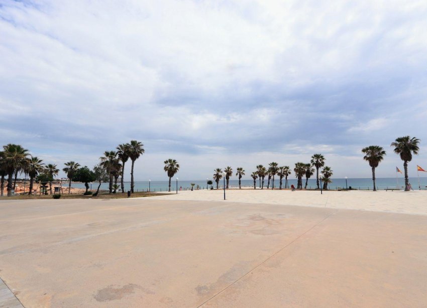 Resale - Apartment - Torrevieja - Playa Flamenca