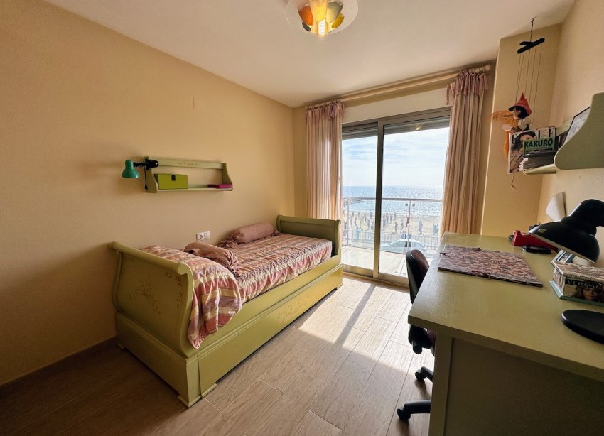 Resale - Apartment - Torrevieja - Playa Los Locos