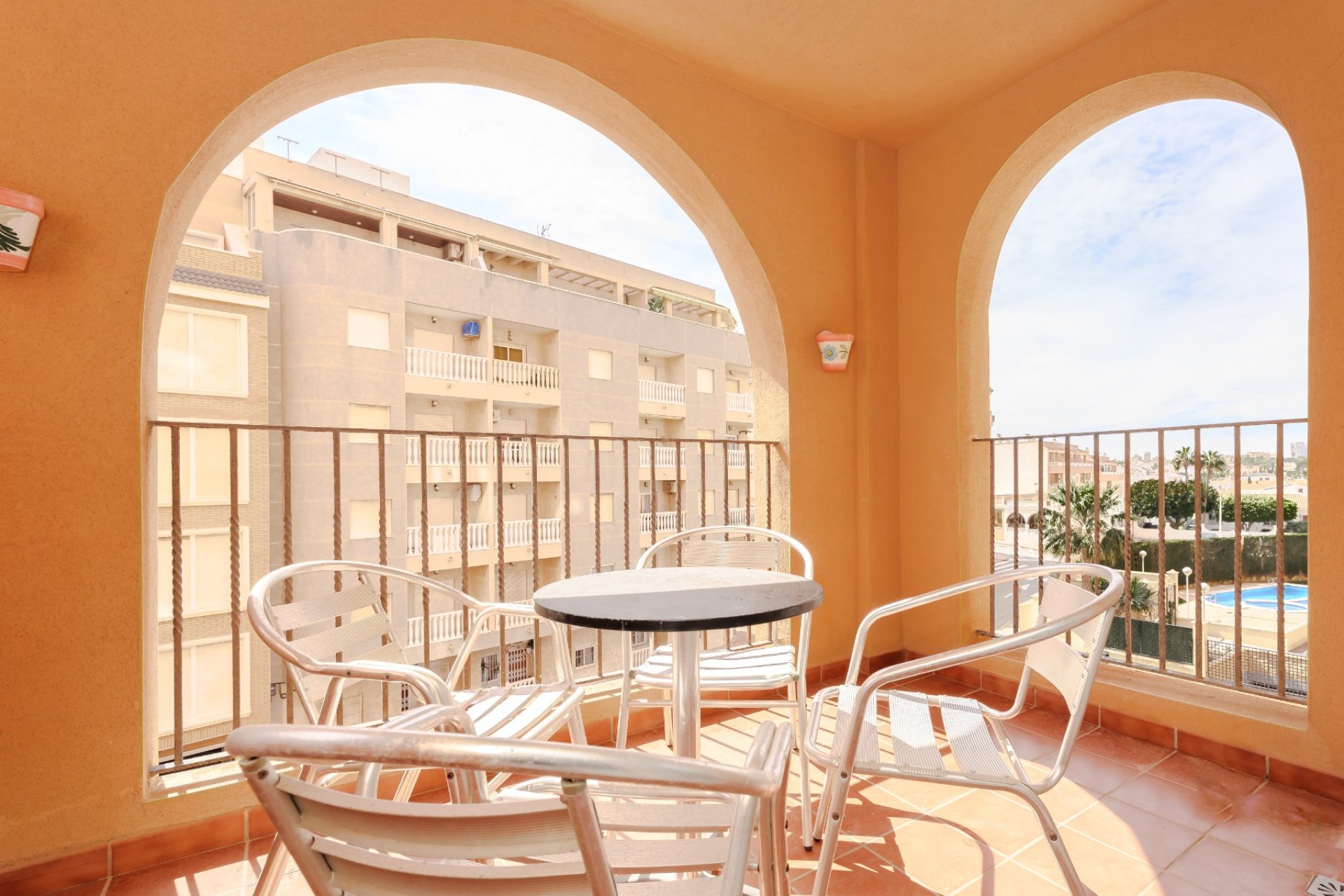 Resale - Apartment - Torrevieja - Playa Los Locos