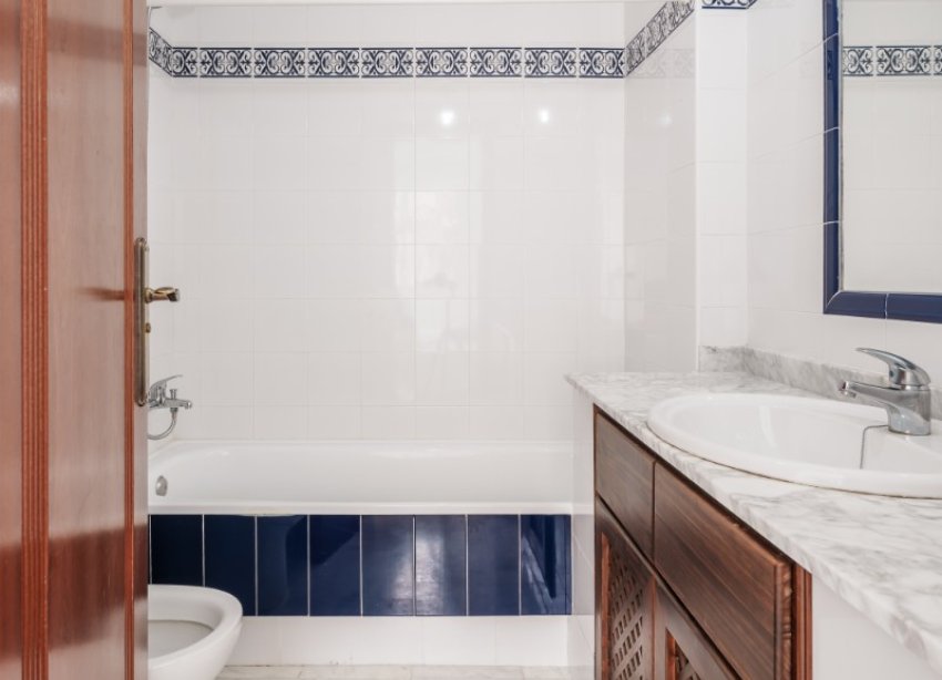 Resale - Apartment - Torrevieja - Playa Los Locos