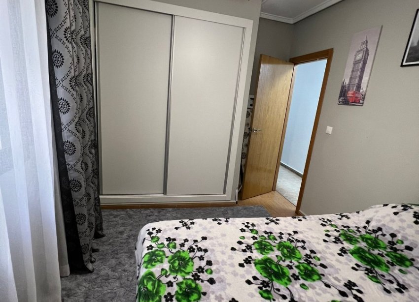 Resale - Apartment - Torrevieja - Playa Los Locos