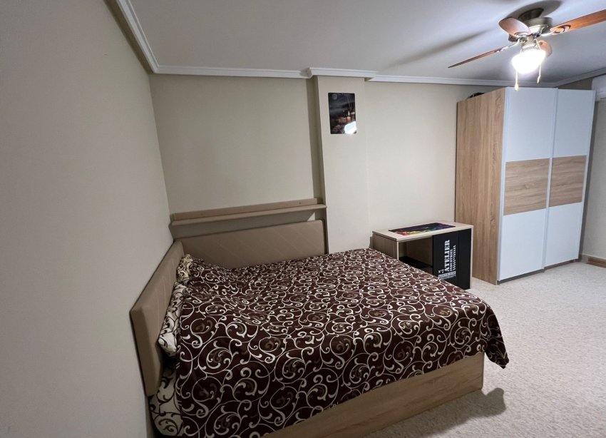 Resale - Apartment - Torrevieja - Playa Los Locos