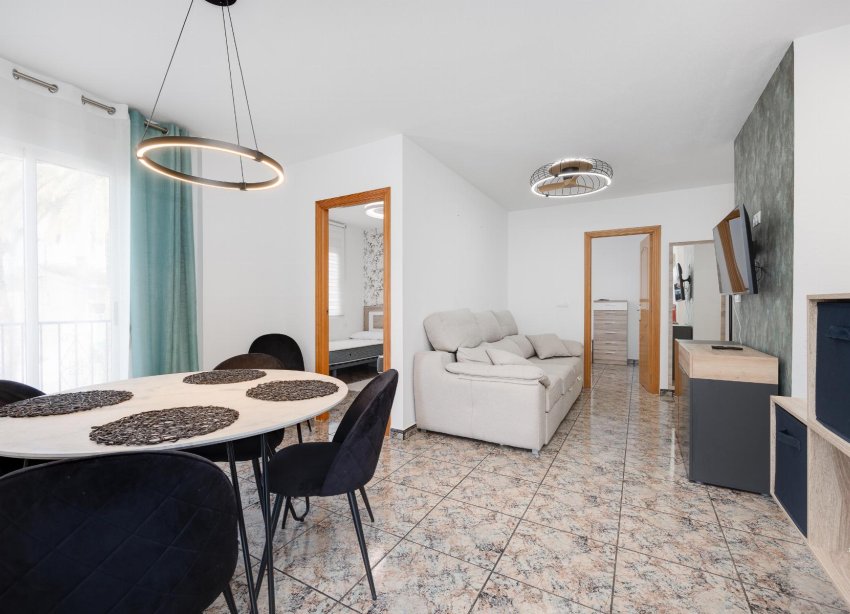 Resale - Apartment - Torrevieja - PLAYA NAUFRAGOS