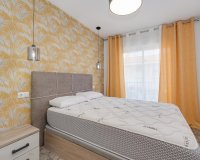 Resale - Apartment - Torrevieja - PLAYA NAUFRAGOS