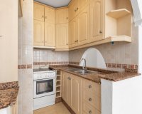 Resale - Apartment - Torrevieja - Puerto Deportivo