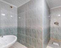 Resale - Apartment - Torrevieja - Puerto Deportivo