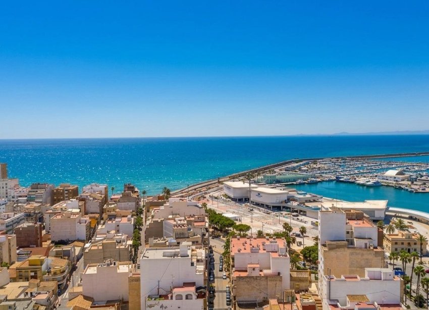 Resale - Apartment - Torrevieja - Puerto Deportivo