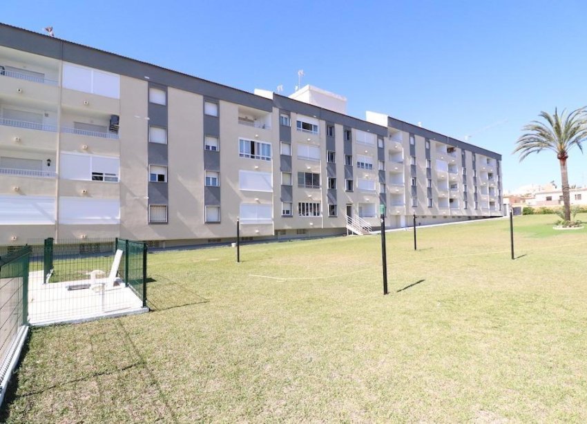 Resale - Apartment - Torrevieja - Punta Prima