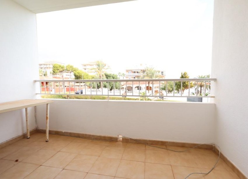 Resale - Apartment - Torrevieja - Punta Prima