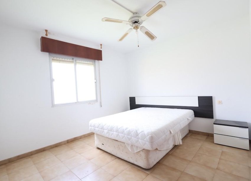 Resale - Apartment - Torrevieja - Punta Prima