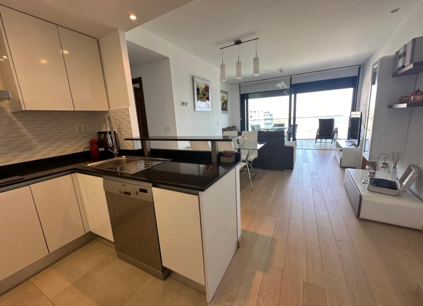 Resale - Apartment - Torrevieja - Punta Prima