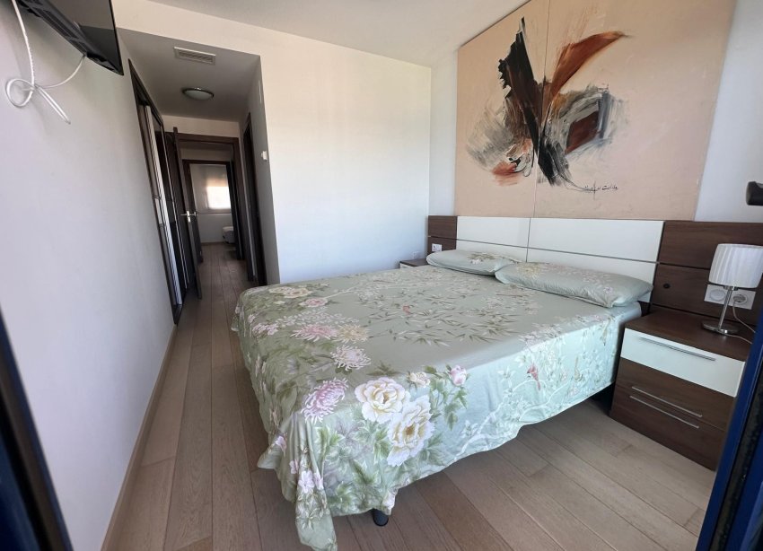 Resale - Apartment - Torrevieja - Punta Prima