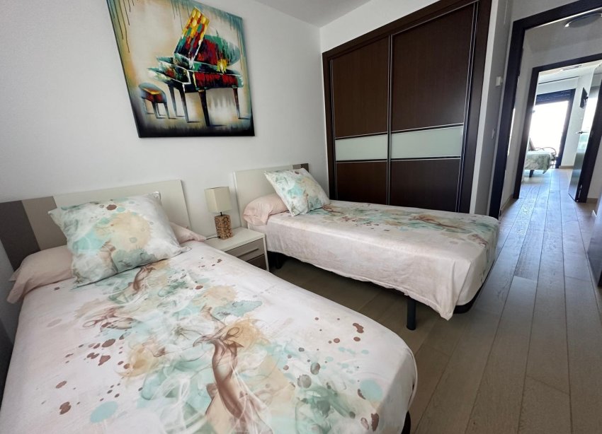 Resale - Apartment - Torrevieja - Punta Prima