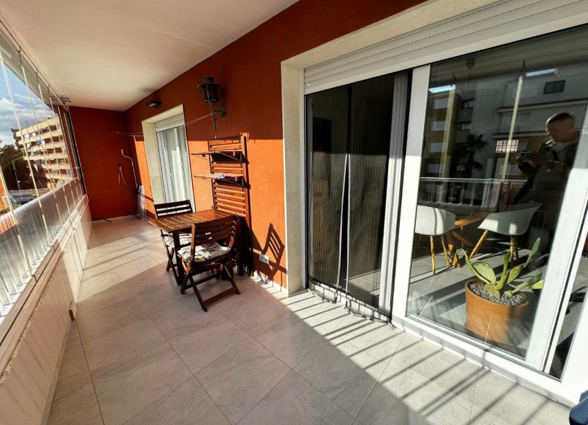 Resale - Apartment - Torrevieja - Punta Prima