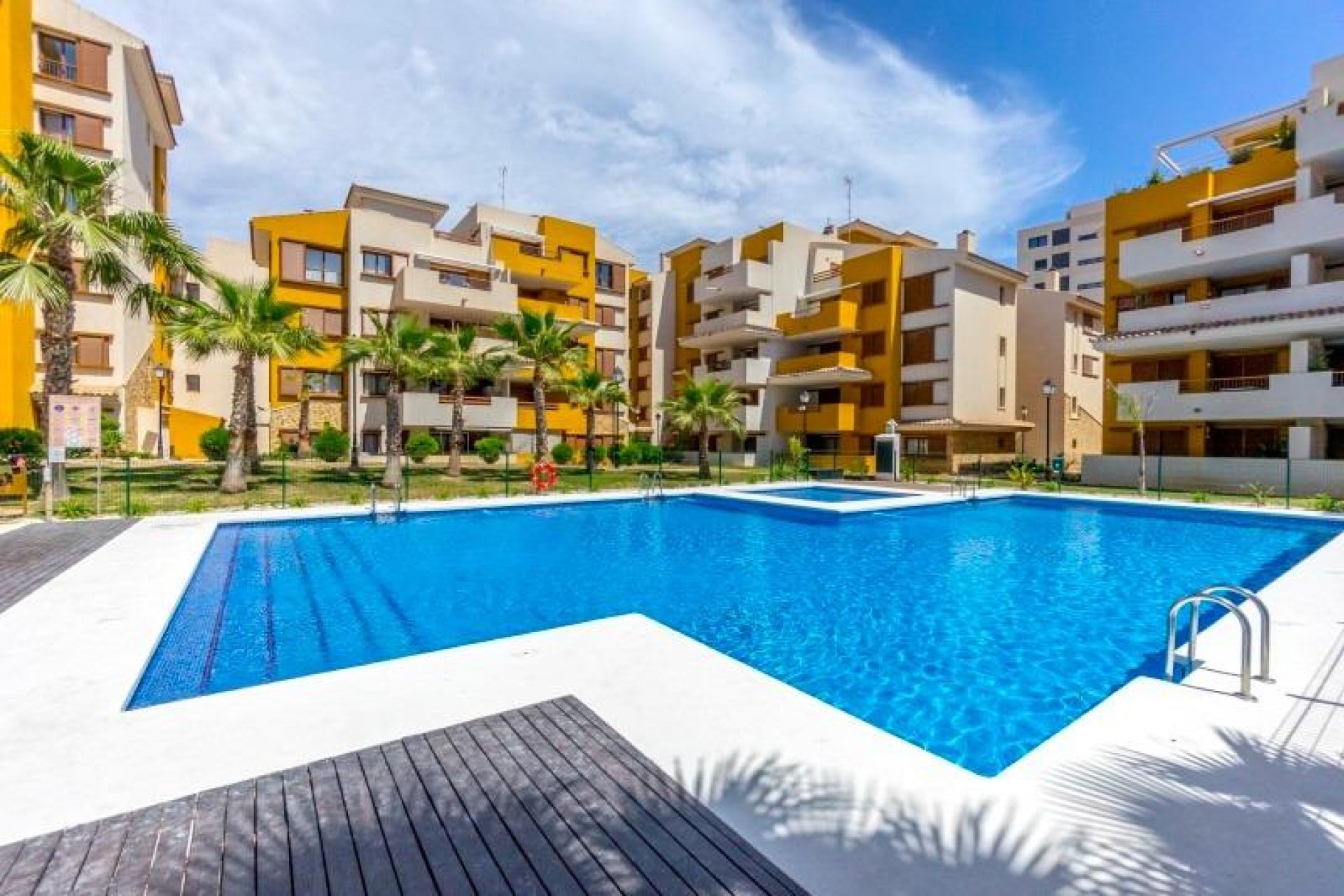 Resale - Apartment - Torrevieja - Punta prima