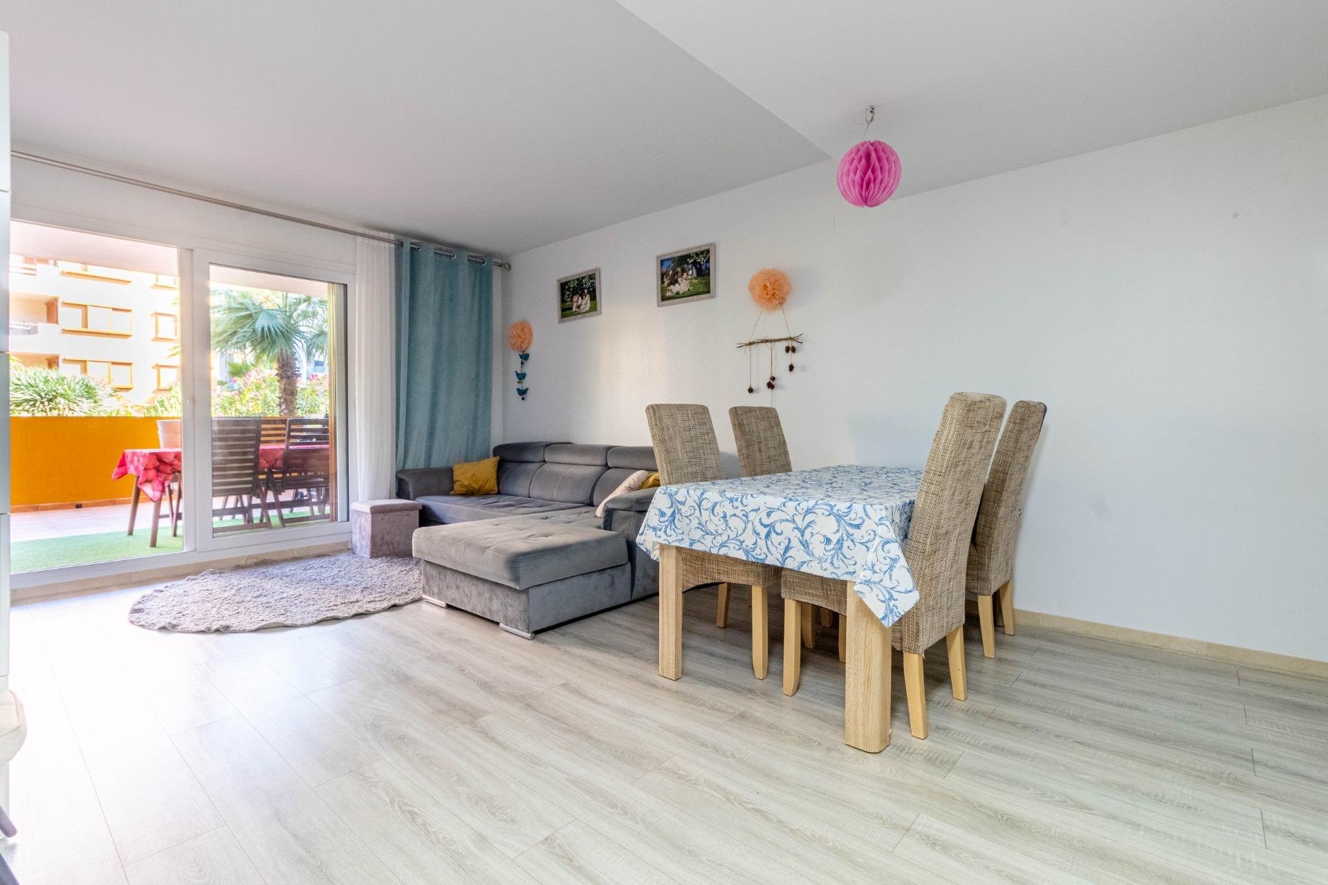 Resale - Apartment - Torrevieja - Punta prima