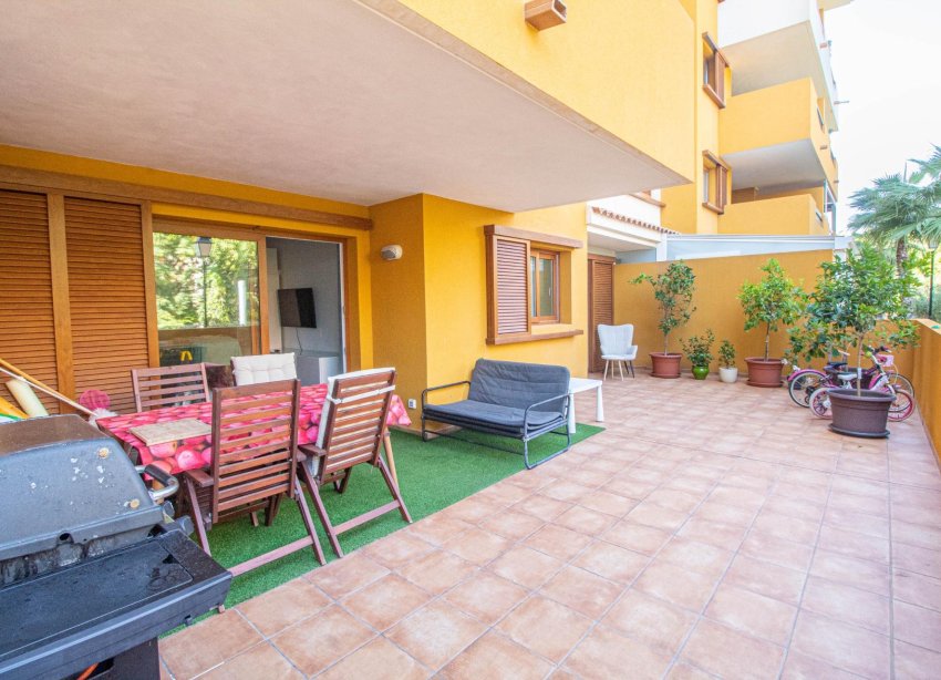 Resale - Apartment - Torrevieja - Punta prima