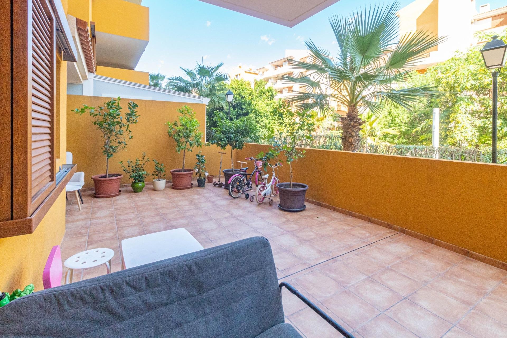 Resale - Apartment - Torrevieja - Punta prima