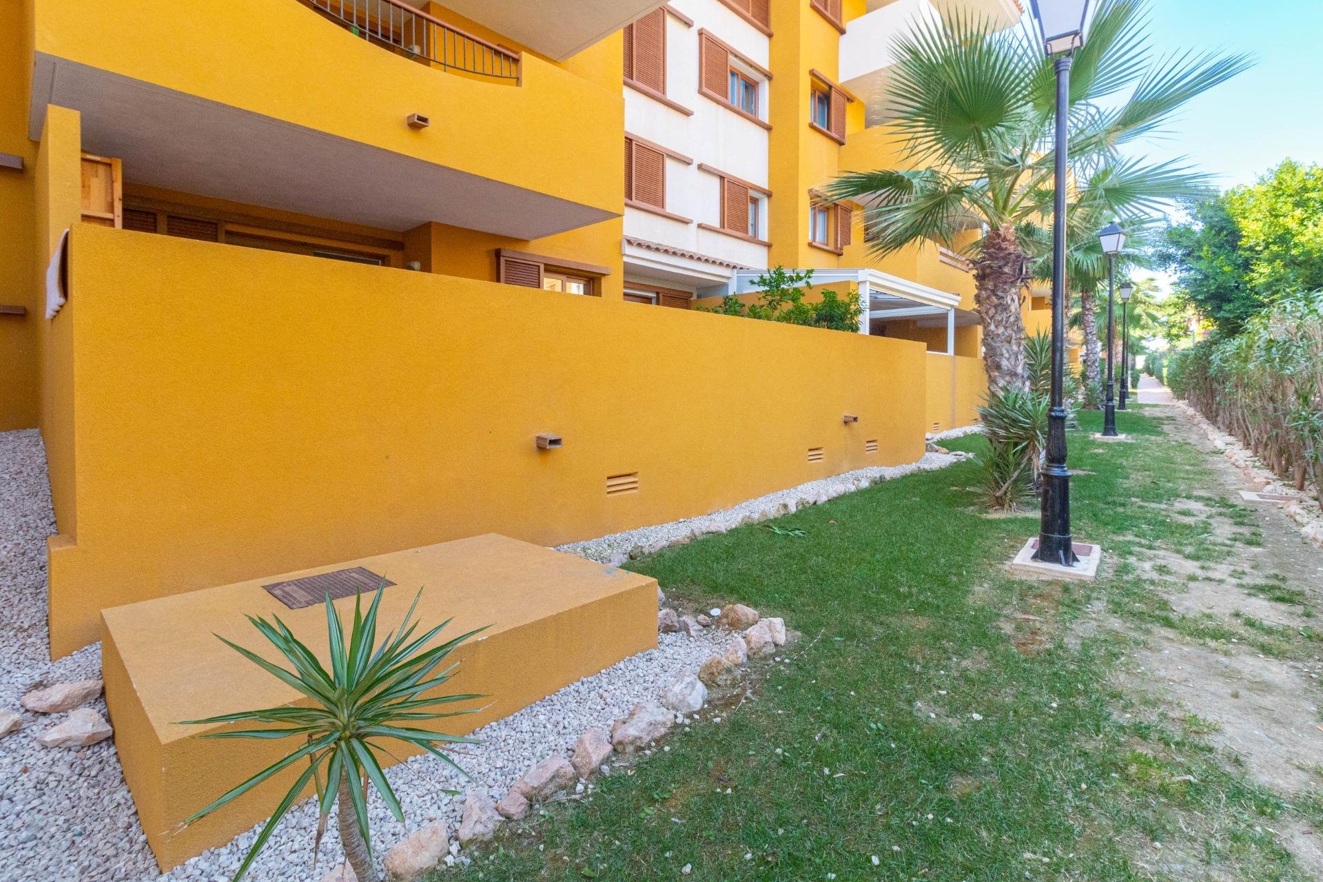 Resale - Apartment - Torrevieja - Punta prima