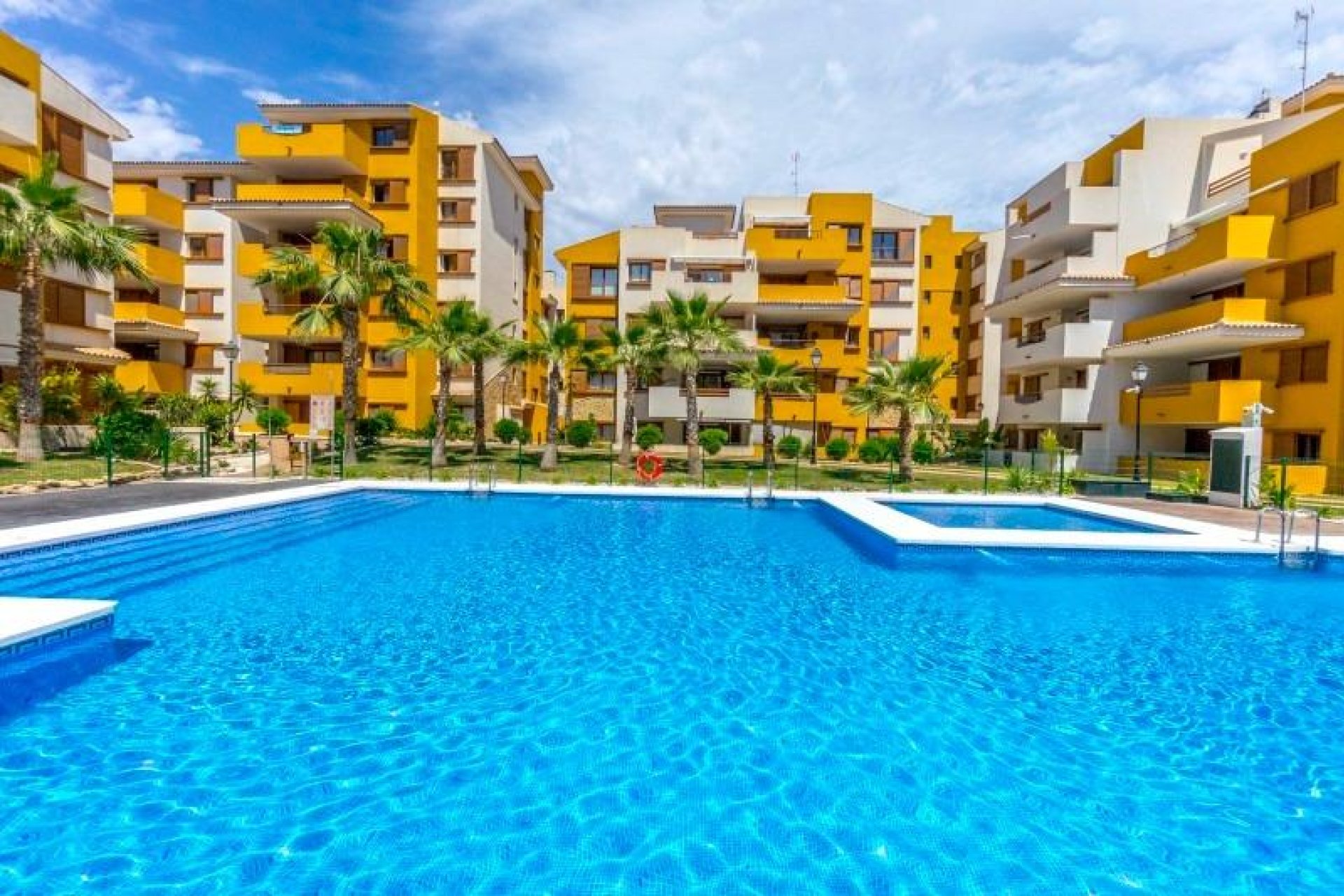 Resale - Apartment - Torrevieja - Punta prima