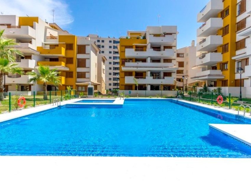 Resale - Apartment - Torrevieja - Punta prima