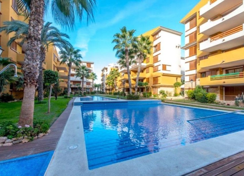 Resale - Apartment - Torrevieja - Punta prima