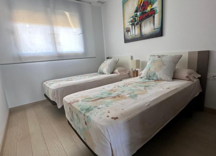 Resale - Apartment - Torrevieja - Punta Prima