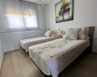 Resale - Apartment - Torrevieja - Punta Prima