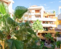 Resale - Apartment - Torrevieja - Punta Prima