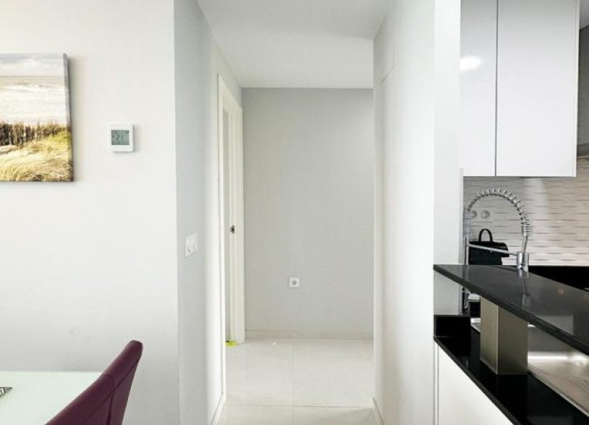 Resale - Apartment - Torrevieja - Punta prima