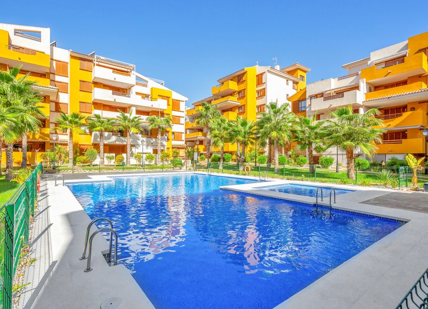 Resale - Apartment - Torrevieja - Punta Prima