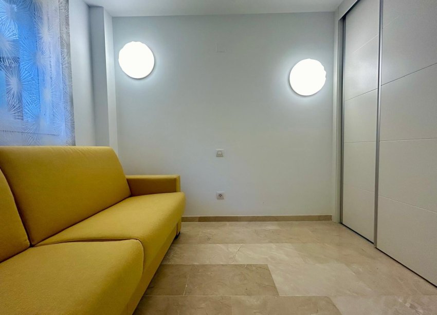 Resale - Apartment - Torrevieja - Punta prima