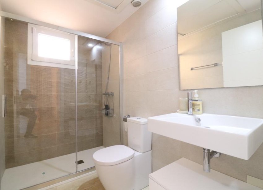 Resale - Apartment - Torrevieja - Punta Prima