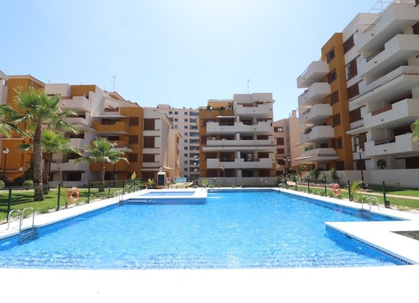 Resale - Apartment - Torrevieja - Punta Prima