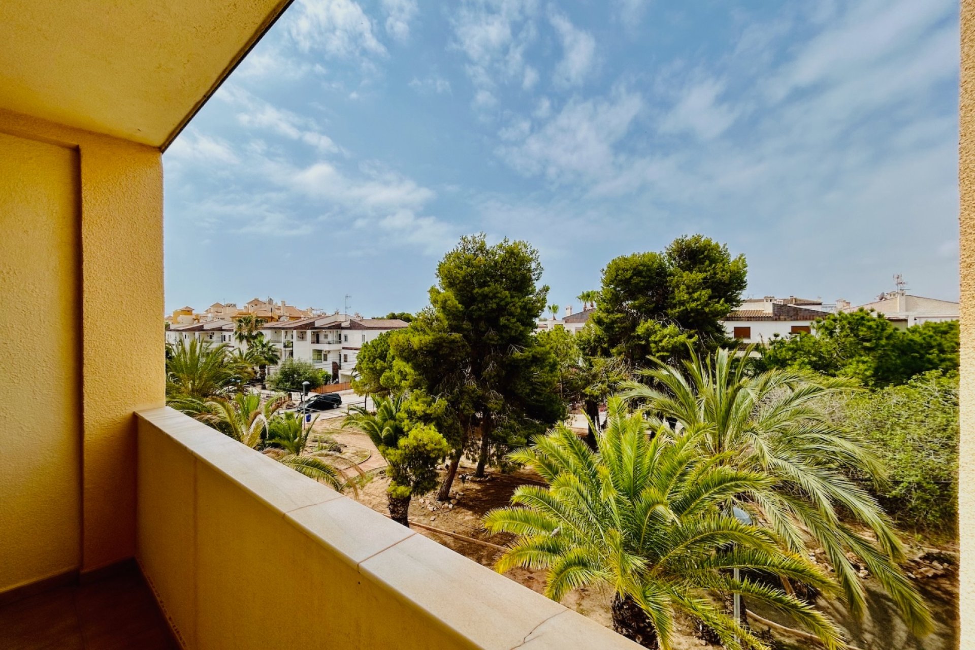 Resale - Apartment - Torrevieja - Punta Prima