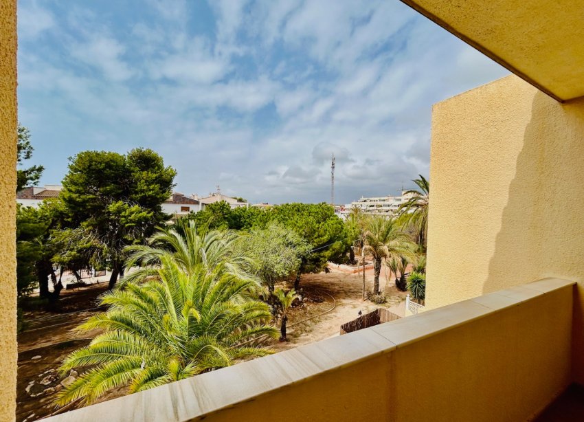 Resale - Apartment - Torrevieja - Punta Prima