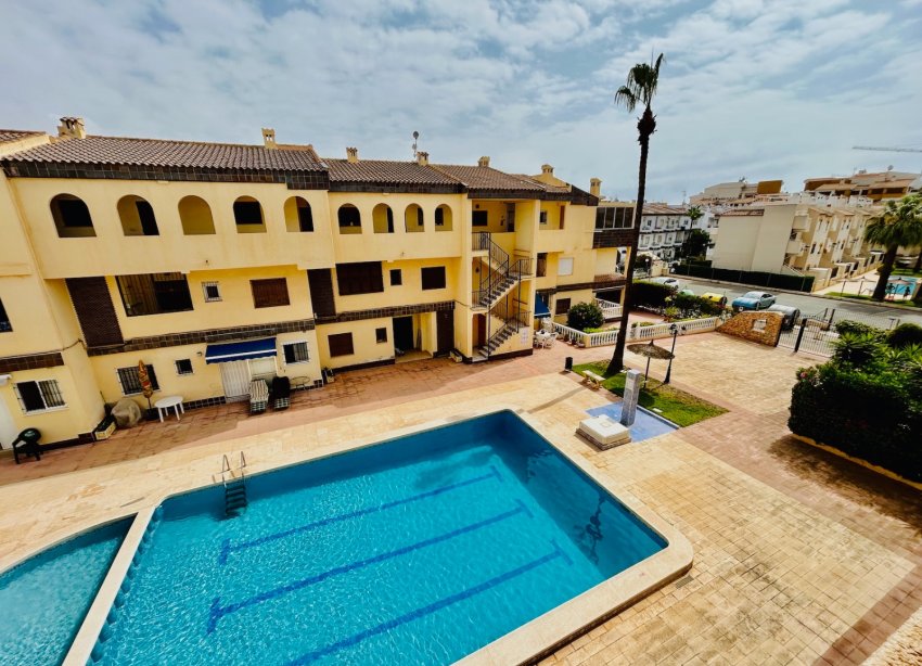 Resale - Apartment - Torrevieja - Punta Prima