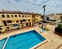 Resale - Apartment - Torrevieja - Punta Prima