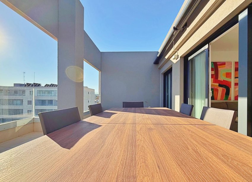 Resale - Apartment - Torrevieja - Punta Prima