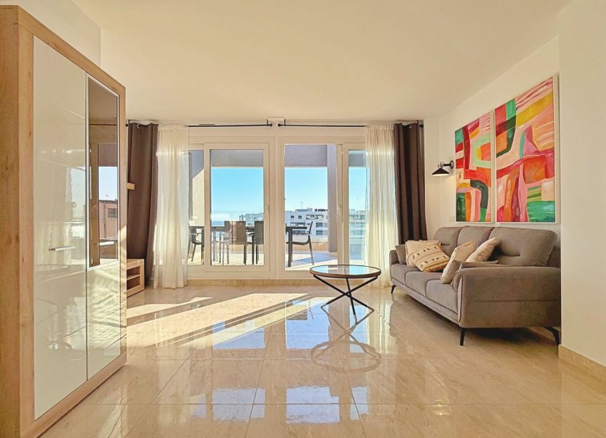 Resale - Apartment - Torrevieja - Punta Prima