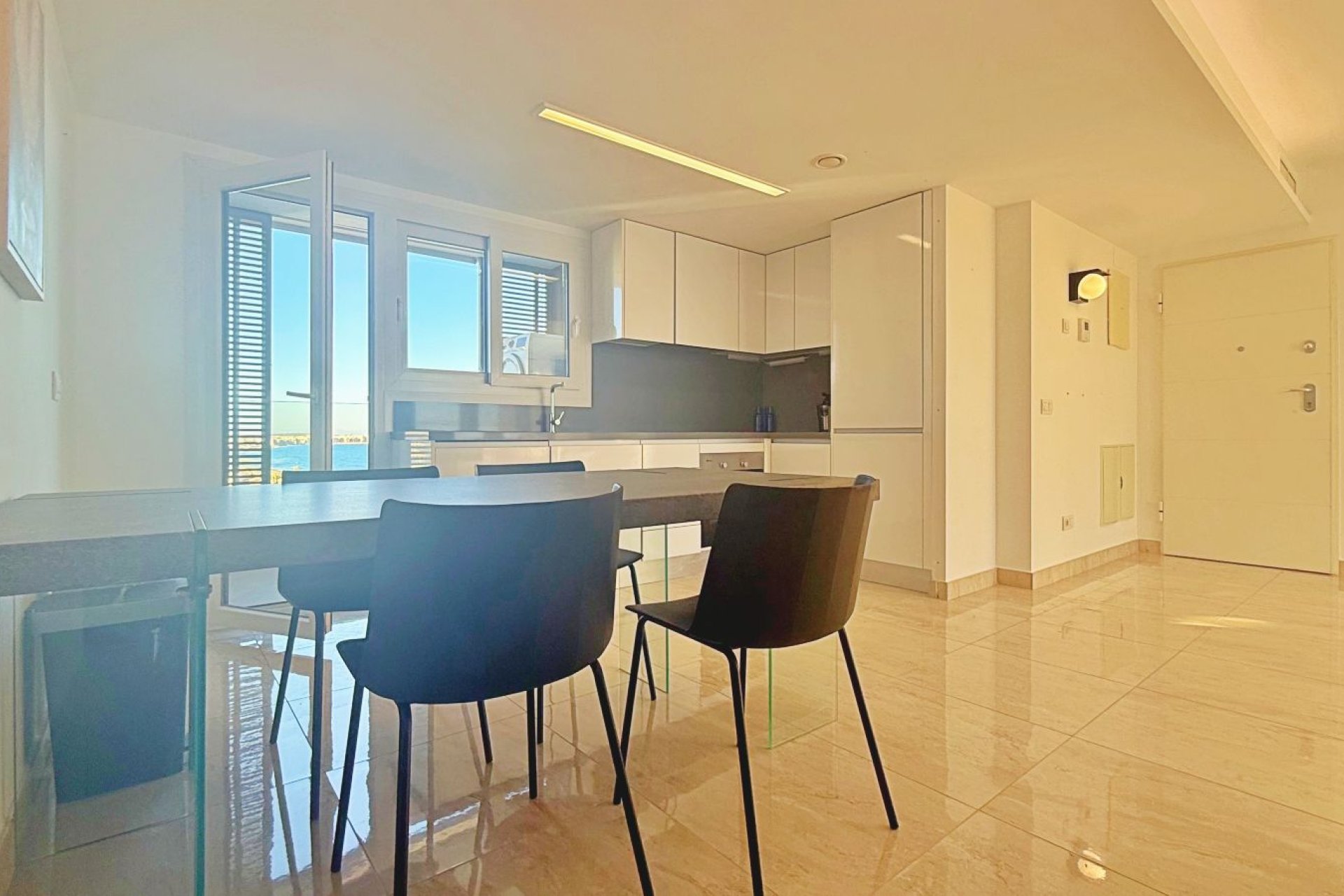 Resale - Apartment - Torrevieja - Punta Prima