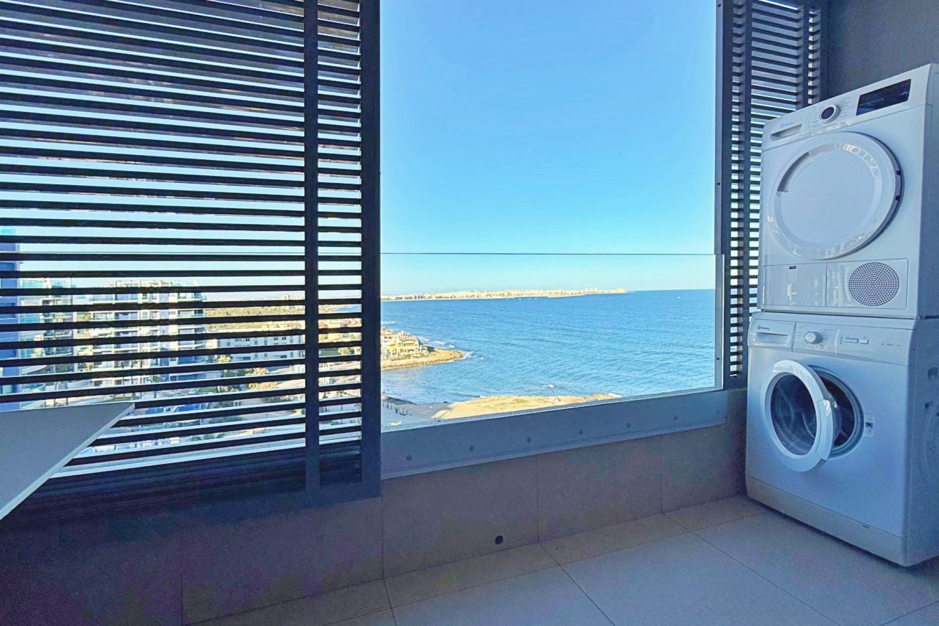 Resale - Apartment - Torrevieja - Punta Prima