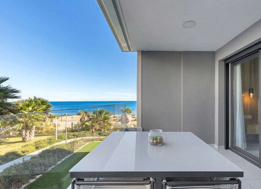 Resale - Apartment - Torrevieja - Punta Prima