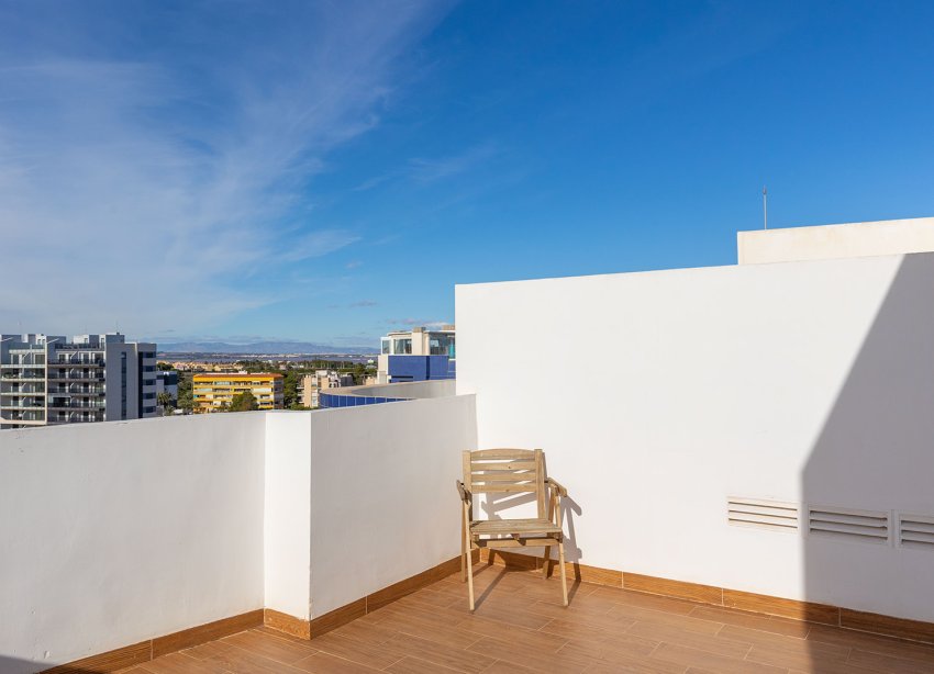 Resale - Apartment - Torrevieja - Punta Prima
