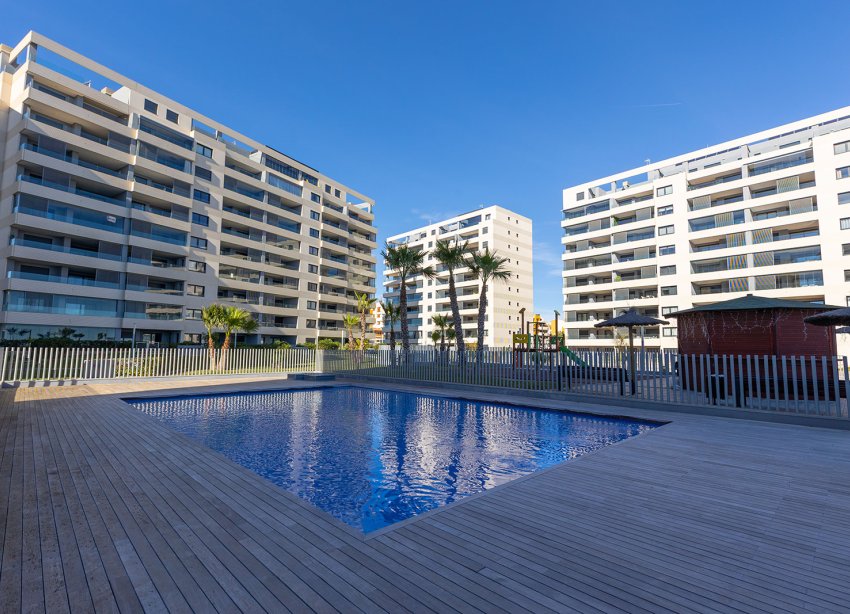 Resale - Apartment - Torrevieja - Punta Prima